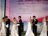 Bóng đá anh, ngoại hạng anh, lịch thi đấu euro 2012, Đám cưới tập thể của 80 đôi uyên ương