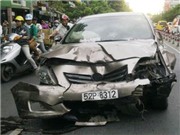 Bóng đá anh, ngoại hạng anh, lịch thi đấu euro 2012, Vụ tai nạn giao thông kinh hoàng ở TP.HCM:Vì sao túi khí bung mà máy xe không ngắt?