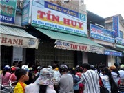 Bóng đá anh, ngoại hạng anh, lịch thi đấu euro 2012, Chủ tiệm kim hoàn dựng chuyện bị thôi miên cướp 100 cây vàng