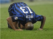 Bóng đá anh, ngoại hạng anh, lịch thi đấu euro 2012, Inter Milan hỗn loạn sau thất bại trước Juventus