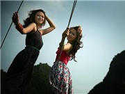 Bóng đá anh, ngoại hạng anh, lịch thi đấu euro 2012, Miss Teen tạo dáng trên vịnh Hạ Long