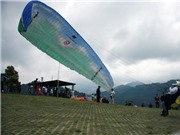 Bóng đá anh, ngoại hạng anh, lịch thi đấu euro 2012, Những hình ảnh đầu tiên của đội dù lượn tại SEA Games 26