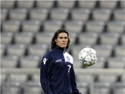 Bóng đá anh, ngoại hạng anh, lịch thi đấu euro 2012, Tottenham và Chelsea đặt Cavani dưới "kính hiển vi"
