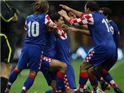 Bóng đá anh, ngoại hạng anh, lịch thi đấu euro 2012, Thắng TNK 3-0, Croatia đặt một chân đến Ba Lan & Ukraina