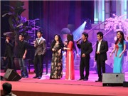 Bóng đá anh, ngoại hạng anh, lịch thi đấu euro 2012, Nhà tổ chức Live show Chế Linh trả tác quyền quá "bèo"