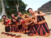 Bóng đá anh, ngoại hạng anh, lịch thi đấu euro 2012, 8 di sản cùng “đăng quang” với hát Xoan