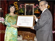Bóng đá anh, ngoại hạng anh, lịch thi đấu euro 2012,   Trao giải sử học Phạm Thận Duật: ngành sử "được mùa"
