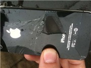 Bóng đá anh, ngoại hạng anh, lịch thi đấu euro 2012, iPhone bốc khói, náo loạn chuyến bay