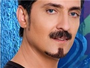 Bóng đá anh, ngoại hạng anh, lịch thi đấu euro 2012, Ở Afghanistan có một “Elvis Presley” khiến phụ nữ “phát cuồng”