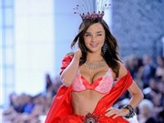 Bóng đá anh, ngoại hạng anh, lịch thi đấu euro 2012, Đêm thời trang đẳng cấp của Victoria's Secret