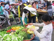 Bóng đá anh, ngoại hạng anh, lịch thi đấu euro 2012, Tăng lương: Vui ít, buồn nhiều