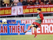 Bóng đá anh, ngoại hạng anh, lịch thi đấu euro 2012, Quốc Tuấn của ĐT.LA giã từ sự nghiệp ở tuổi 28: Bình thường và bất thường