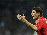 Bóng đá anh, ngoại hạng anh, lịch thi đấu euro 2012, Stuttgart 1-2 Bayern Munich: Gomez nhả đạn,  "Hùm xám" gầm vang