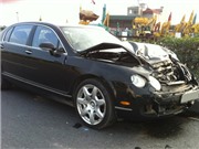 Bóng đá anh, ngoại hạng anh, lịch thi đấu euro 2012, Xe siêu sang Bentley gặp nạn trên đường 5