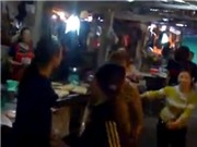 Bóng đá anh, ngoại hạng anh, lịch thi đấu euro 2012, Các chị bán thịt chợ Vinh tập thể dục