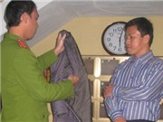 Bóng đá anh, ngoại hạng anh, lịch thi đấu euro 2012, Đường lao lý của Hạt trưởng kiểm lâm bị nghi buôn lậu gỗ