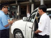 Bóng đá anh, ngoại hạng anh, lịch thi đấu euro 2012, Đình chỉ 2 hãng taxi tại sân bay Tân Sơn Nhất