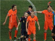Bóng đá anh, ngoại hạng anh, lịch thi đấu euro 2012, “Vua thẻ” Howard Webb có mặt trong danh sách trọng tài Euro 2012