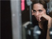 Bóng đá anh, ngoại hạng anh, lịch thi đấu euro 2012, Angelina Jolie trải nghiệm lần đầu làm đạo diễn