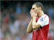 Bóng đá anh, ngoại hạng anh, lịch thi đấu euro 2012, Cú sốc cho Arsenal: Thêm Vermaelen phải nhập viện