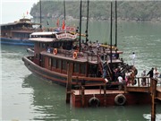 Bóng đá anh, ngoại hạng anh, lịch thi đấu euro 2012, Tàu du lịch Hạ Long phải khoác 'đồng phục' trắng