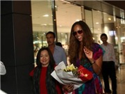 Bóng đá anh, ngoại hạng anh, lịch thi đấu euro 2012, Siêu mẫu Tyra Banks trong vòng vây của fan Việt