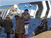 Bóng đá anh, ngoại hạng anh, lịch thi đấu euro 2012, Du thuyền Italy gặp nạn trên nền nhạc Titanic