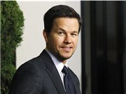 Bóng đá anh, ngoại hạng anh, lịch thi đấu euro 2012, Mark Wahlberg phải xin lỗi vì “vạ miệng” 