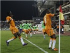 Nỗ lực tuyệt vời của Drogba và pha "đốt đền" siêu đẳng của Kone