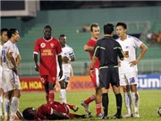 Bóng đá anh, ngoại hạng anh, lịch thi đấu euro 2012, Sân cỏ “loạn”, VFF yêu cầu VPF chấn chỉnh cách điều hành giải