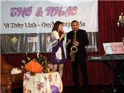 Bóng đá anh, ngoại hạng anh, lịch thi đấu euro 2012, Nhà thơ Vi Thùy Linh: Trình diễn thơ vì “màu cờ, sắc áo”