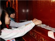 Bóng đá anh, ngoại hạng anh, lịch thi đấu euro 2012, Văn Miếu lại ngập “rác tiền”