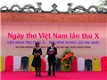 Dư âm Ngày Thơ VN 2012: Mặt Trăng và mặt Đất