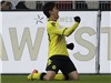 Ngôi sao Nhật Bản giúp Dortmund giữ vững ngôi đầu Bundesliga