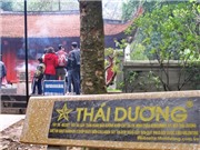 Bóng đá anh, ngoại hạng anh, lịch thi đấu euro 2012, Chuyện vỉa hè: Công đức