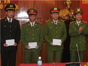 Bóng đá anh, ngoại hạng anh, lịch thi đấu euro 2012, Nhóm trộm tiền tỷ ở Hà Nội sa lưới