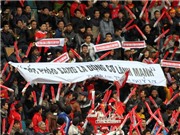 Bóng đá anh, ngoại hạng anh, lịch thi đấu euro 2012, Pháo sáng hay là những trò lố