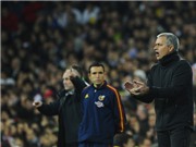 Bóng đá anh, ngoại hạng anh, lịch thi đấu euro 2012, Maradona: Mourinho có thể biến đồng xu thành một vườn hoa hồng!