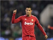 Bóng đá anh, ngoại hạng anh, lịch thi đấu euro 2012, Ronaldo đã sánh ngang huyền thoại Hierro