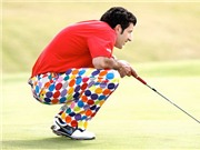 Bóng đá anh, ngoại hạng anh, lịch thi đấu euro 2012, Luis Figo diện đồ “chú hề” đi chơi golf