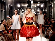 Bóng đá anh, ngoại hạng anh, lịch thi đấu euro 2012, Jessica Minh Anh tổ chức show thời trang cách mặt đất 175m