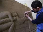 Bóng đá anh, ngoại hạng anh, lịch thi đấu euro 2012, Khổ như làm nghệ thuật ở Iraq