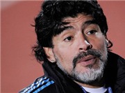 Bóng đá anh, ngoại hạng anh, lịch thi đấu euro 2012, Maradona diễn xiếc trên đường pitch