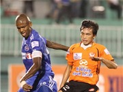 Bóng đá anh, ngoại hạng anh, lịch thi đấu euro 2012, Đằng sau vẻ hào nhoáng của B.BD: Đỏ chưa chắc đã chín