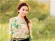 Bóng đá anh, ngoại hạng anh, lịch thi đấu euro 2012, Quỳnh Thư khoe sắc giữa đồng hoang