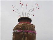 Bóng đá anh, ngoại hạng anh, lịch thi đấu euro 2012, Ghi chép Văn hóa - tập tục: Rượu cần nhà Lang