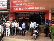 Bóng đá anh, ngoại hạng anh, lịch thi đấu euro 2012, Tên cướp khống chế chủ tiệm vàng