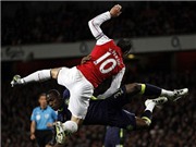 Bóng đá anh, ngoại hạng anh, lịch thi đấu euro 2012, Arsenal "chết" trong... 8 phút