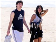 Bóng đá anh, ngoại hạng anh, lịch thi đấu euro 2012, Kinh điển ở hậu trường: Messi không chịu kém C.Ronaldo
