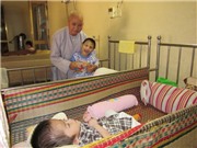 Bóng đá anh, ngoại hạng anh, lịch thi đấu euro 2012, Bài kết "Mầm sống" trong chùa: Những bà mẹ "trốn chạy"